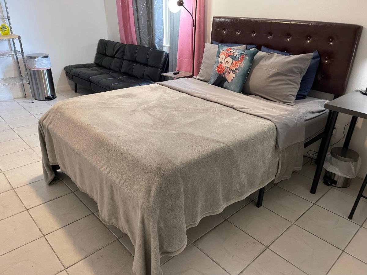 Best Value Inside City Miami, Near Airport, Beach, Center & Metro Екстер'єр фото